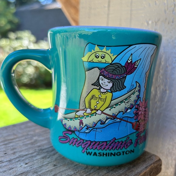 Diner Mug. Thick handle. “Snowqualmie, Wa.  Aqua tone - Picture 2 of 5